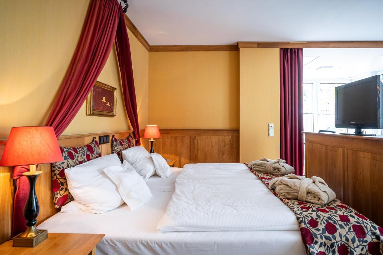 Waldhotel Tannenhaeuschen Wesel  Extérieur photo