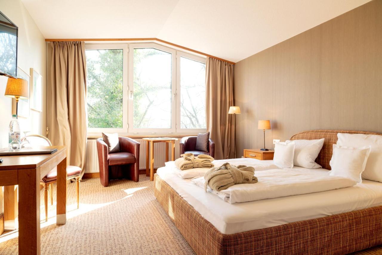 Waldhotel Tannenhaeuschen Wesel  Extérieur photo