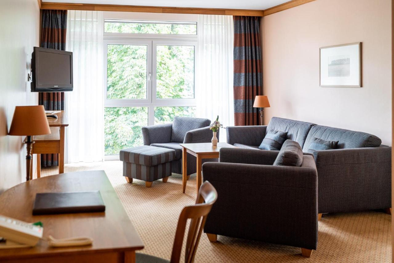 Waldhotel Tannenhaeuschen Wesel  Extérieur photo